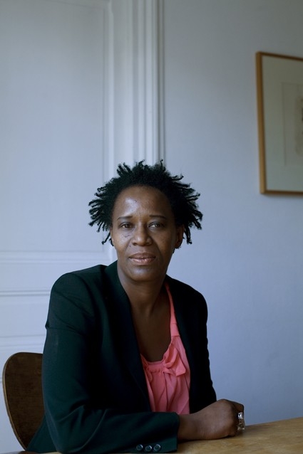 Article : Des fourmis dans la bouche de Sœur Khadi